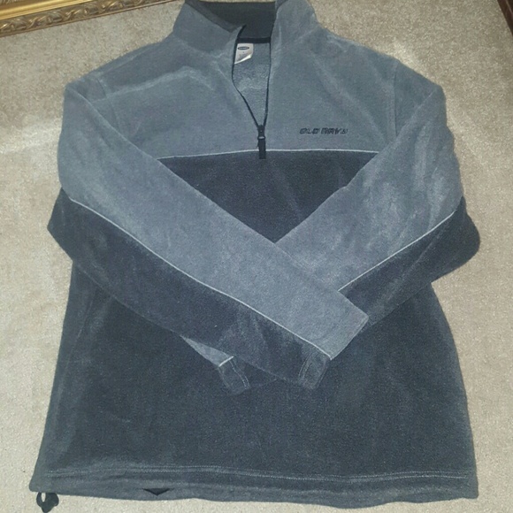 Old Navy Sweatshirt - Picture 1 of 2